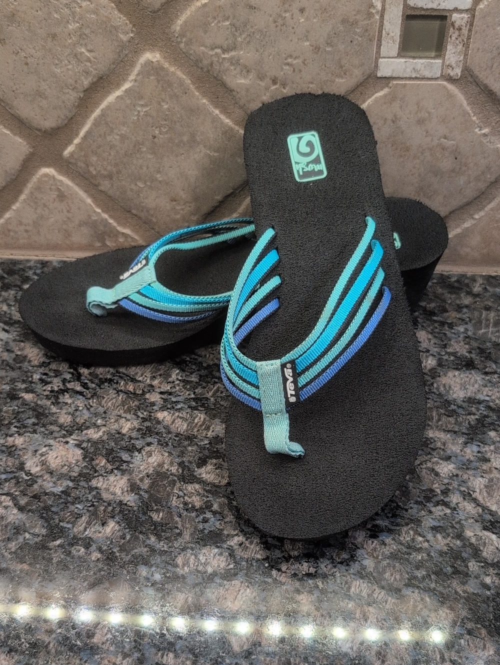 Teva Mush Black Flip Flops with Turquoise awq& Blue Straps